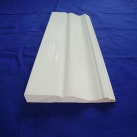 Indoor Use White Wood Baseboard Molding For Building Decration